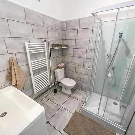Апартаменты Spacieux Et Lumineux T3, Centre